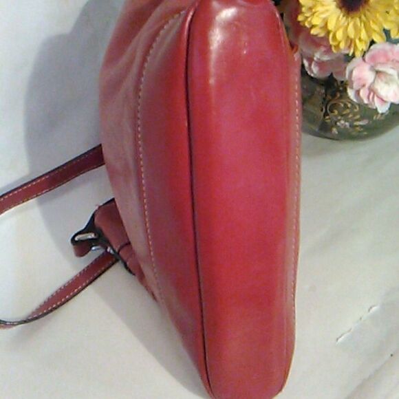 Giani Bernini Red Crossbody Bag - Picture 5 of 12
